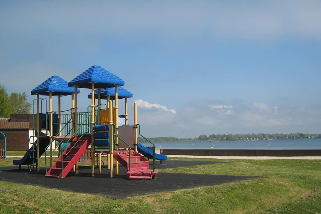 Gite Cottage 2 A 4 Pers Bulle Der 12A Lac Du Der جيفاومونتجيفومون شامبوبير المظهر الخارجي الصورة